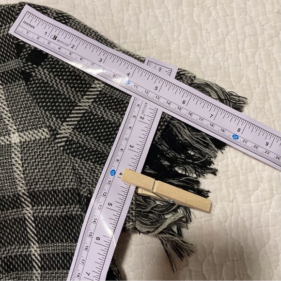 Amanda Uprichard Black and Gray Tweed Sheath Midi Dress | Short Sleeves | Fringe - Picture 8 of 12